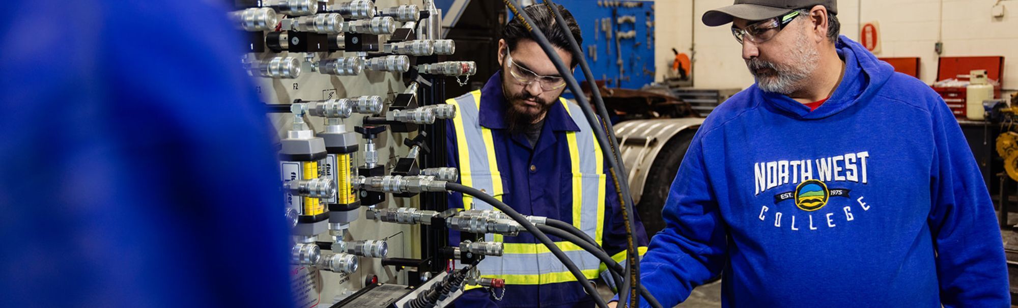 Heavy Equipment & Truck & Transport Technician- Certificate
